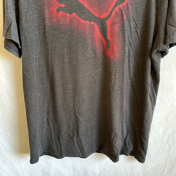 Puma charcoal gray T-shirt, size L - Picture 3 of 8